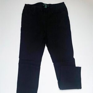 Women’s Black Skinny Jeans